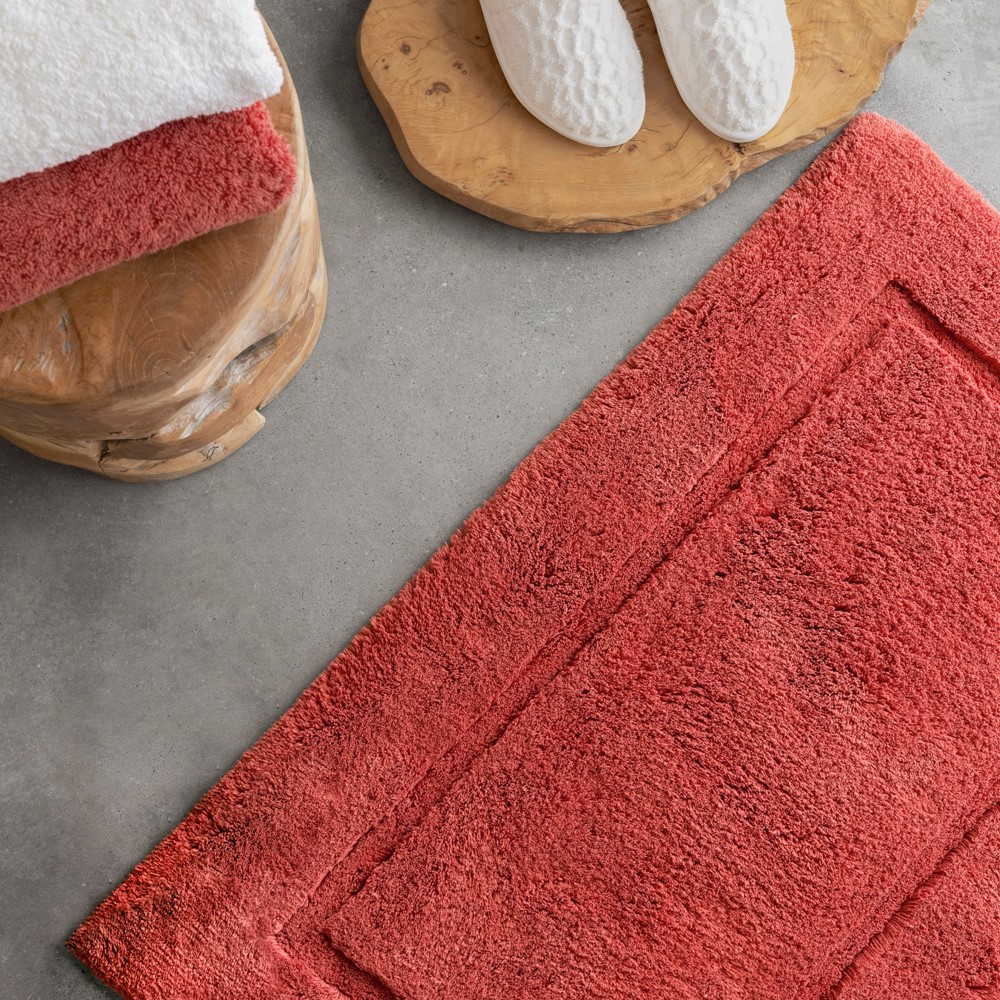 Luxury Must Bath Mat 638 by Abyss & Habidecor in Chili Red